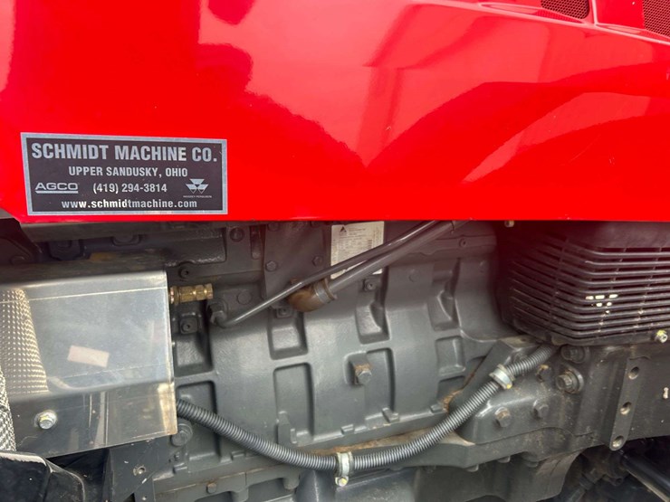 2015-massey-ferguson-7726-image-18