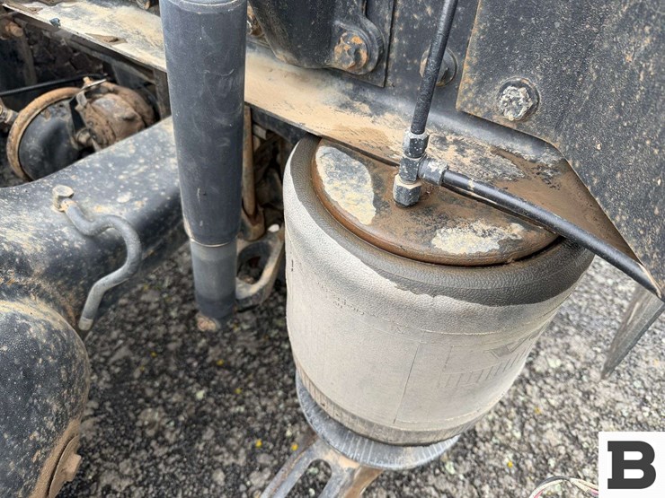 1998-volvo-wca-tractor-truck---reardan,-wa-image-39