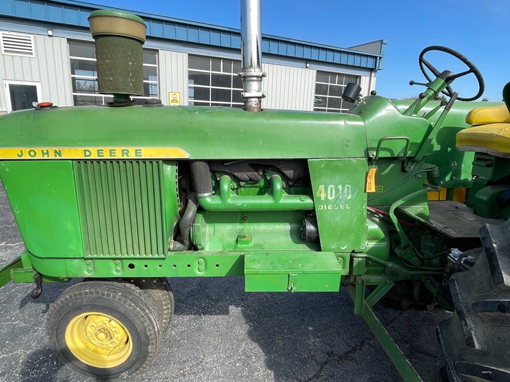 john-deere-4430-image-28