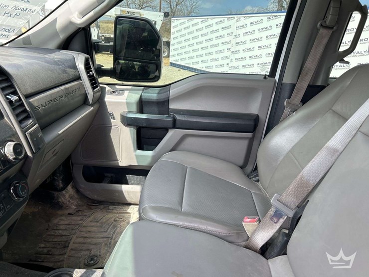 2019-ford-f250-image-19