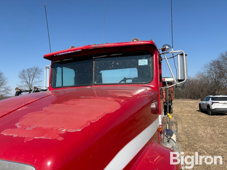 1990-international-9400-eagle-image-11