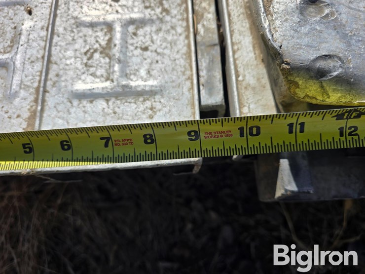 wilson-livestock-trailer-image-10