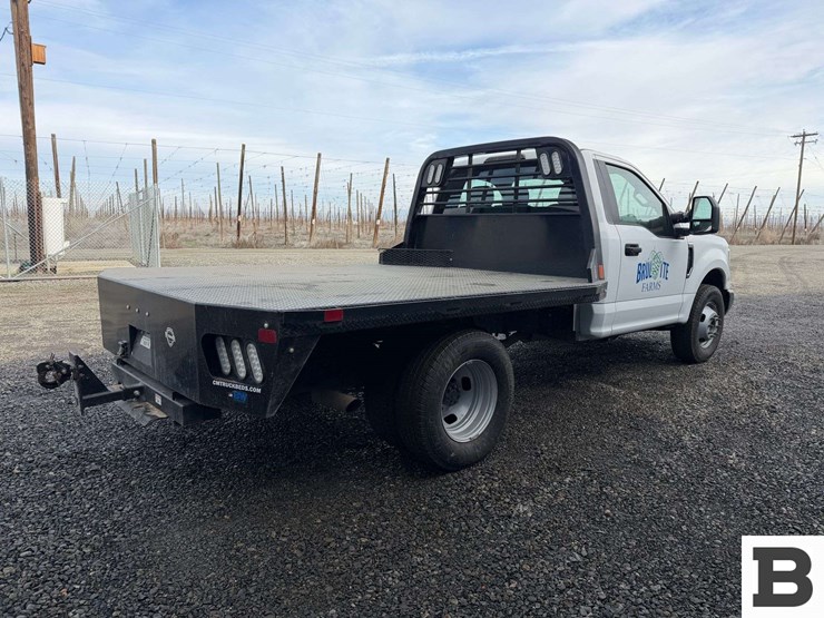 2019-ford-f350-image-7