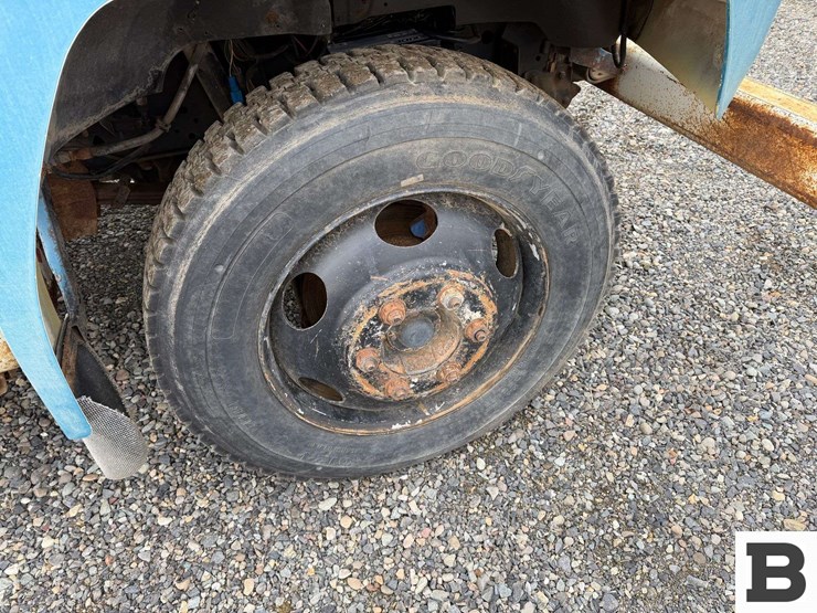 1988-ford-f600-image-24