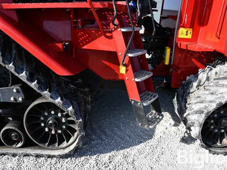 2022-case-ih-steiger-620-quadtrac-image-19