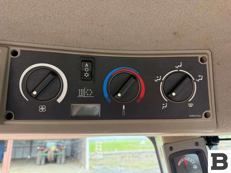 case-ih-stx375-image-64