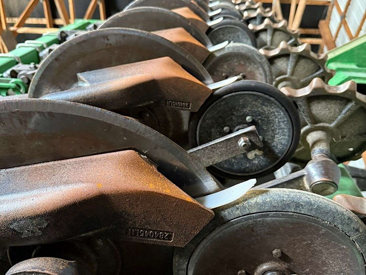 john-deere-1690-ccs-image-8