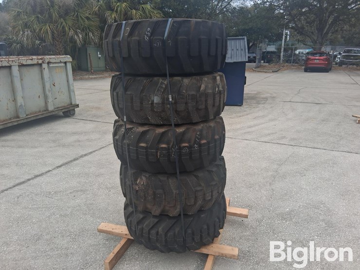 galaxy-12-16.5-tires-&-rims-image-3