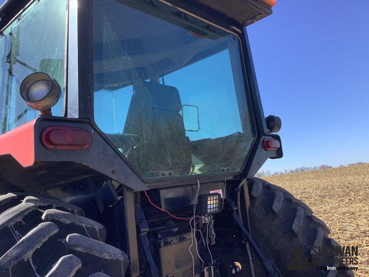 agco-9170-mfwd-tractor-image-17