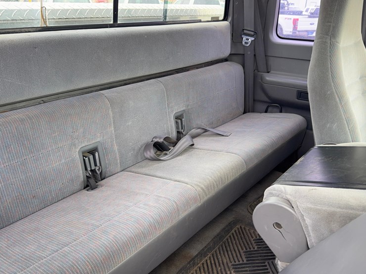 1995-ford-f150-image-22