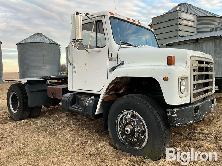 1984-international-s1955-image-3