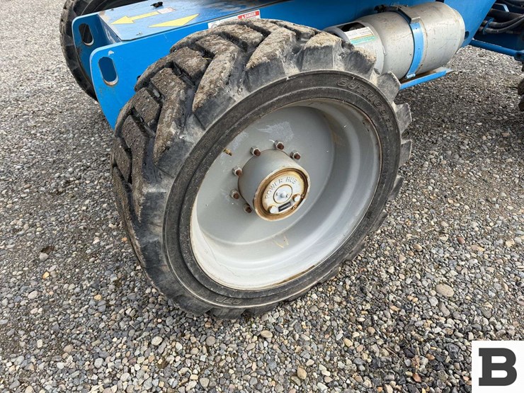 2012-genie-z45/25j-image-14