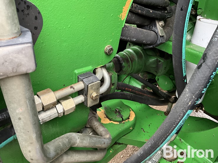 2011-john-deere-9330-image-18