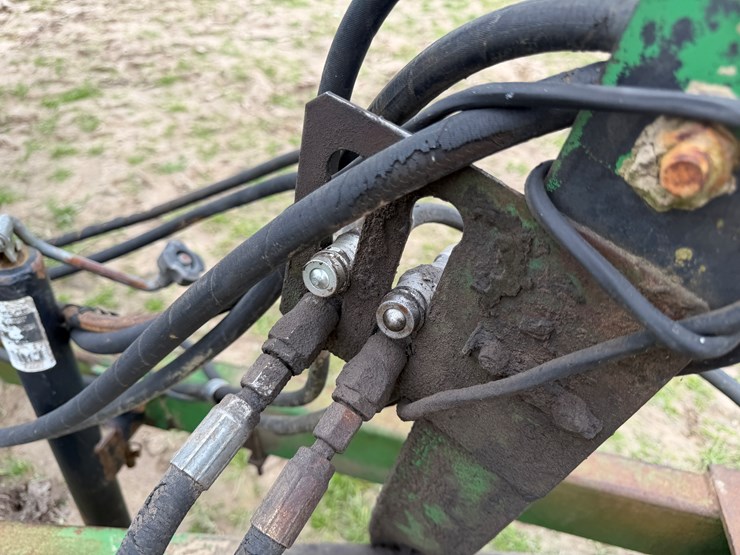 john-deere-25-image-49