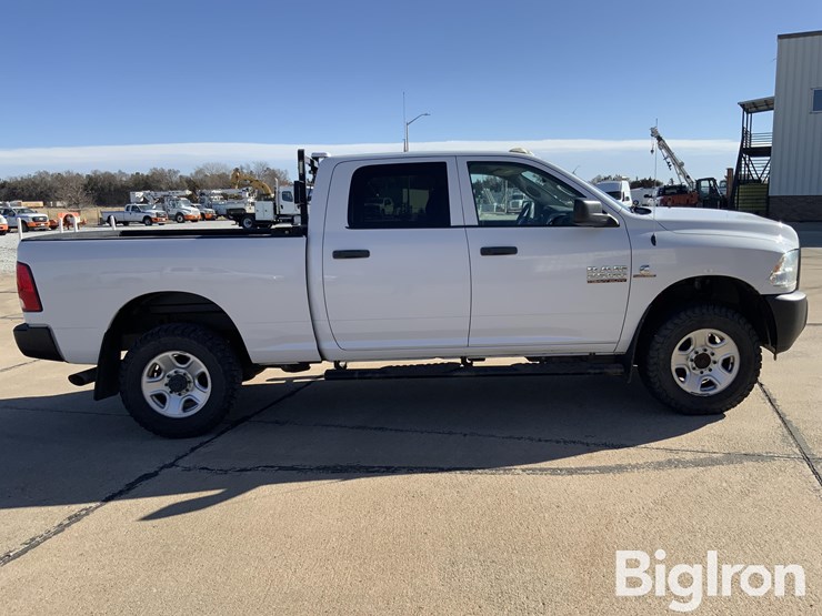 2017-dodge-2500-image-4