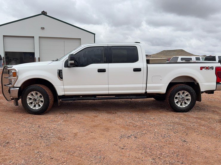 2022-ford-f250-image-2