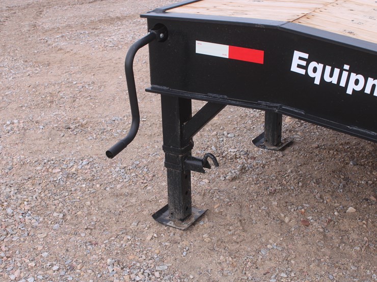 #2022-•-industrious-america-adjustable-load-ramp-32k-lb-capacity-image-8