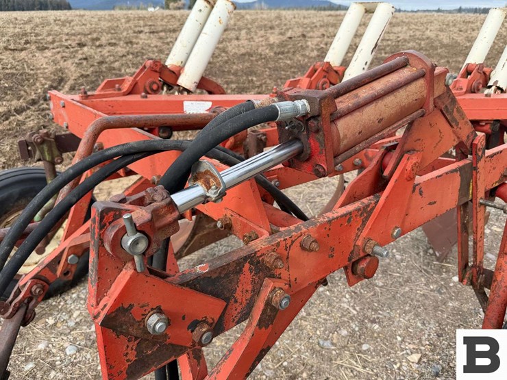 international-770-image-10