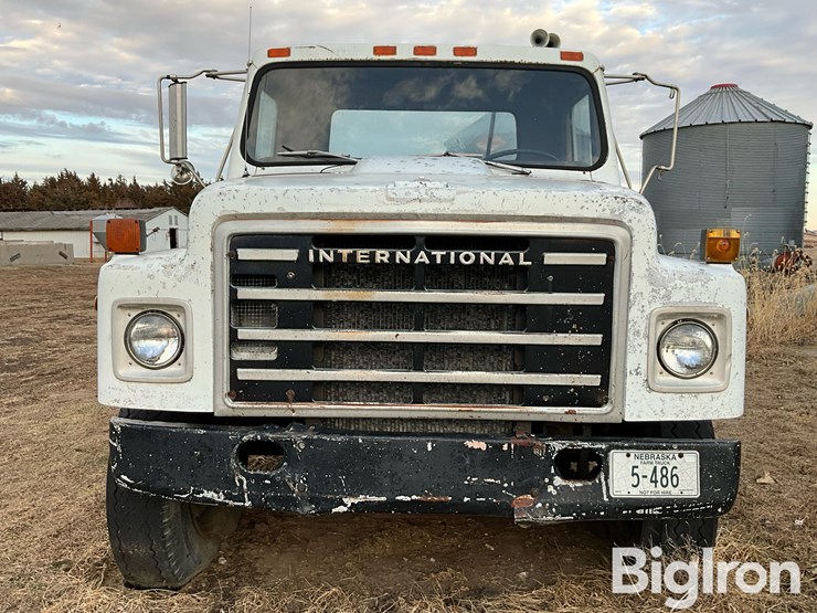 1984-international-s1955-image-2