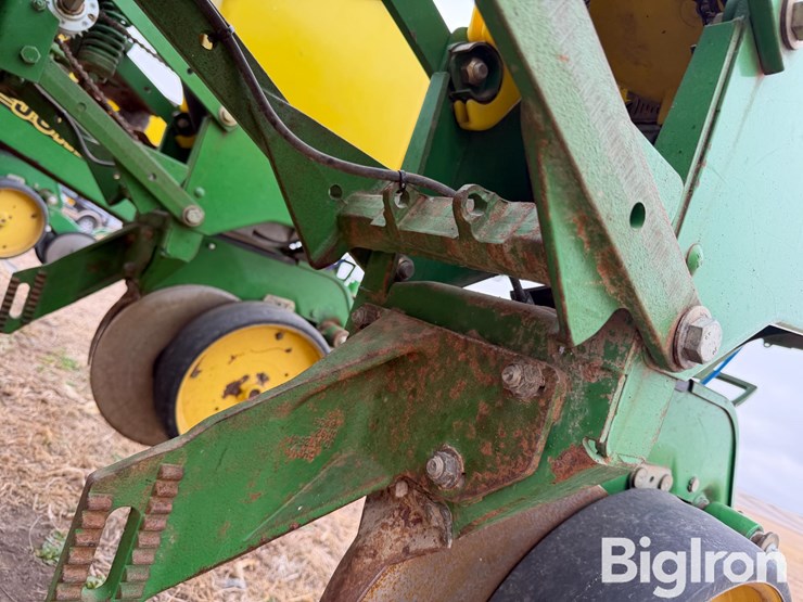 john-deere-1760-image-16