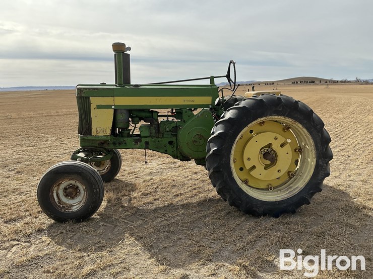 1957-john-deere-720-image-8