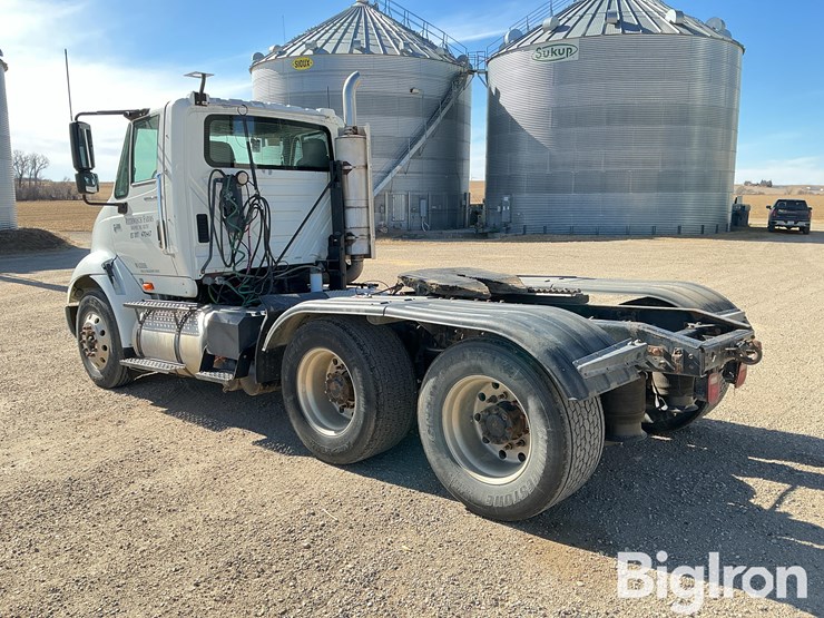 2006-international-8600-image-7