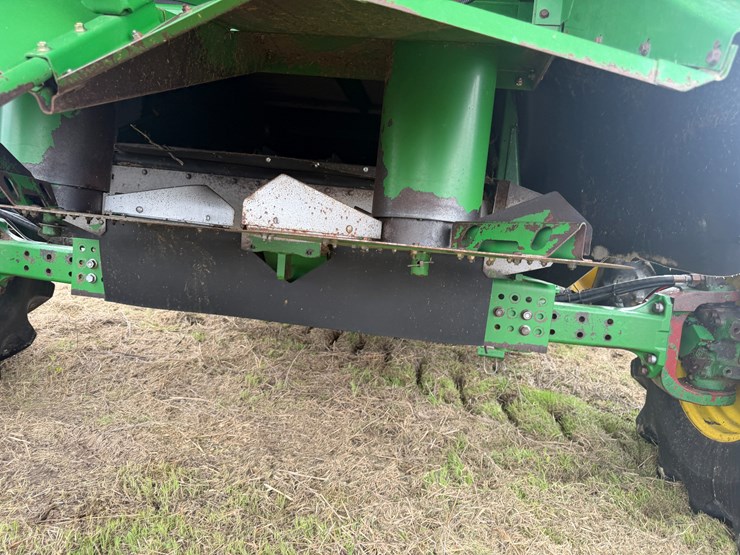 2009-john-deere-9670-sts-image-36