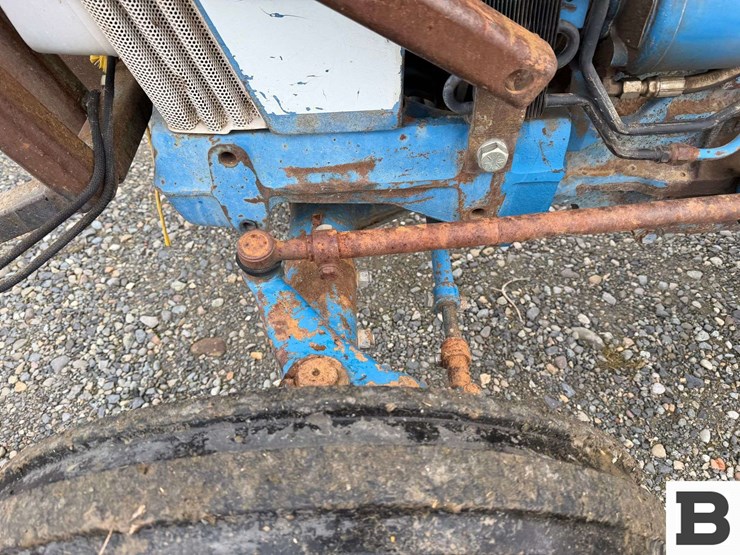 1985-ford-4610-image-11