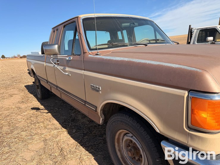 1988-ford-f250-xlt-lariat-image-13