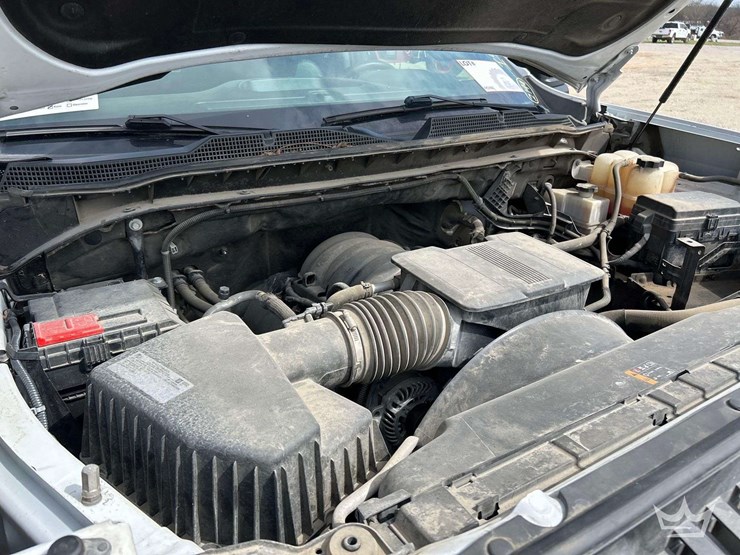 2021-chevrolet-silverado-2500-image-11