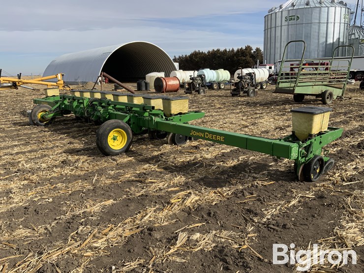 john-deere-37-image-1