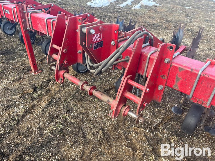 case-ih-183-image-15