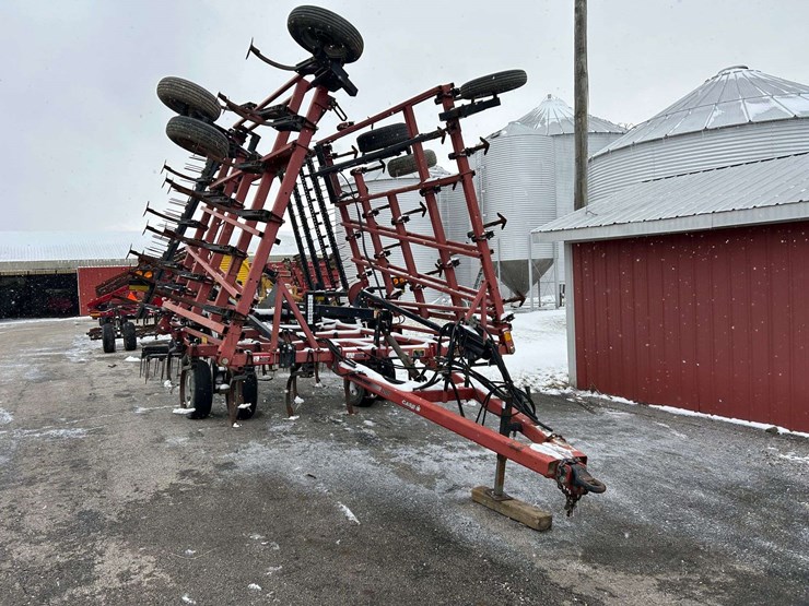 case-ih-200-image-2
