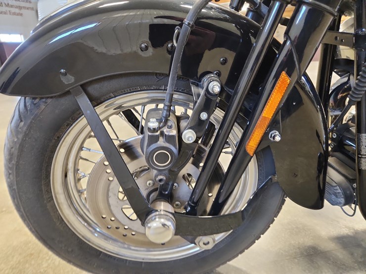 2005-harley-davidson-flsts-softail-springer-classic-motorcycle-image-16