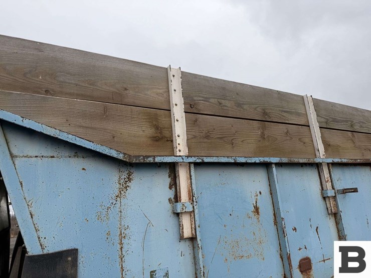 1992-ford-f700-image-29