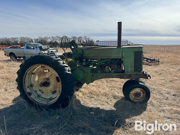 1955-john-deere-60-image-4