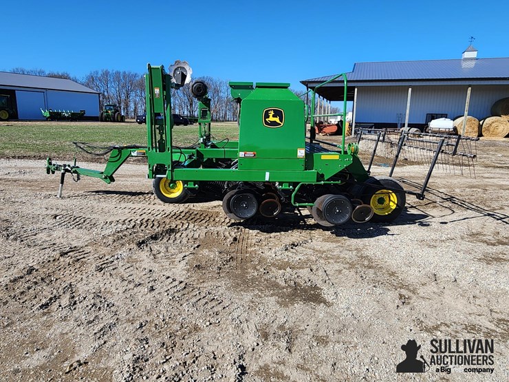 2017-john-deere-1590-image-8