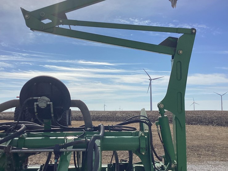 2009-john-deere-1790-ccs-image-17