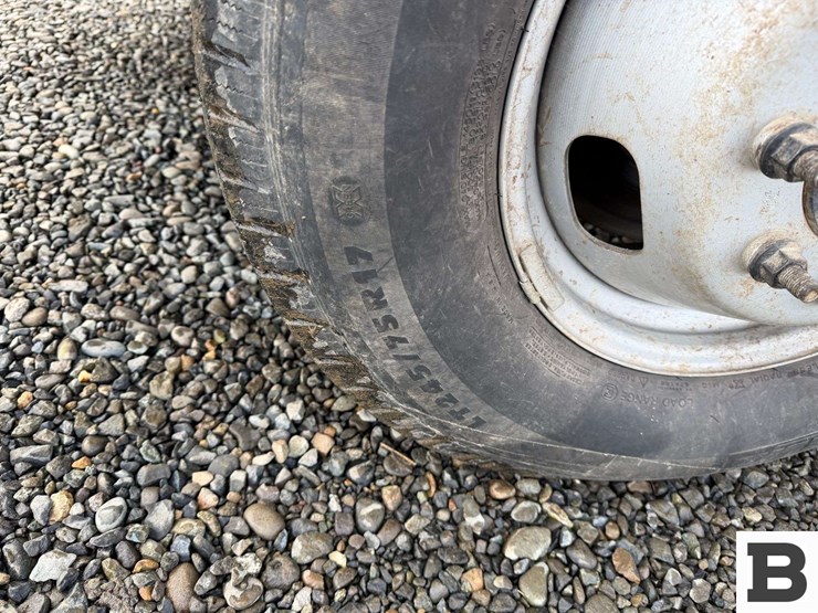 2019-ford-f350-image-12