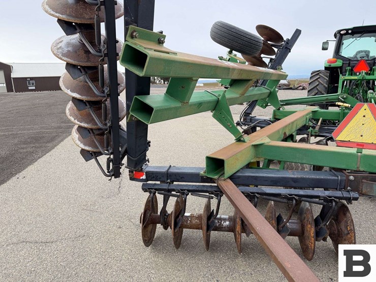 john-deere-650-image-26