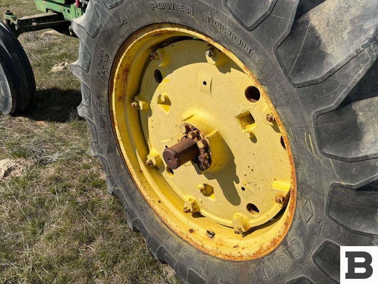 john-deere-2840-image-17