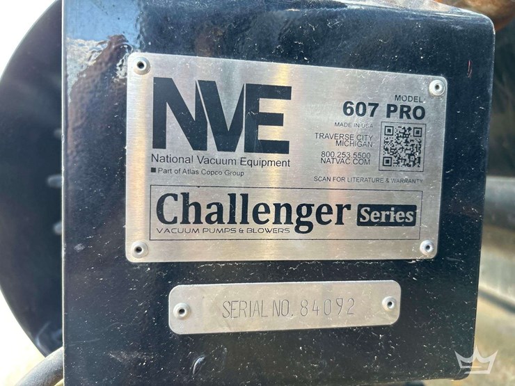 2011-troxell-vacuum-image-8