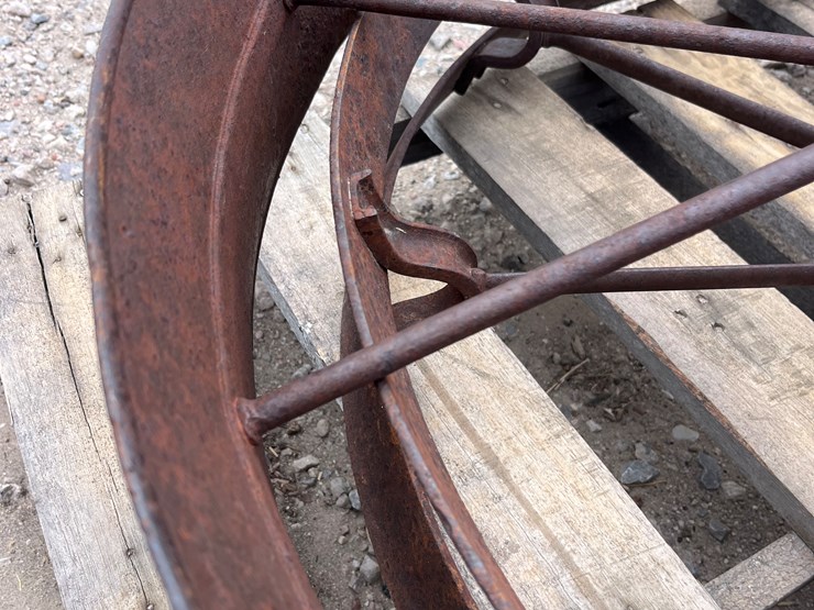 #2000-•-2-small-antique-steel-wheels-image-3
