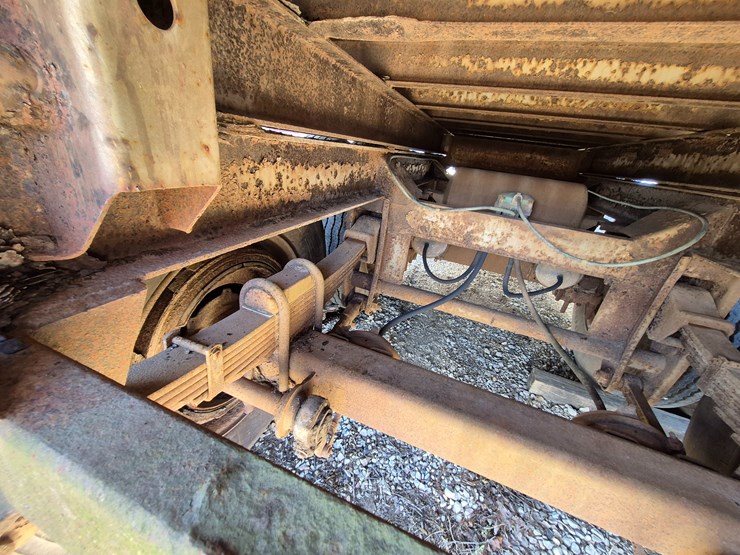 1971-fruehauf-trailer-image-10