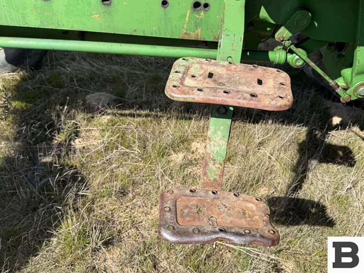 john-deere-2840-image-14