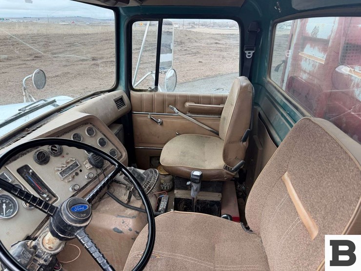 1991-ford-lnt9000-image-50