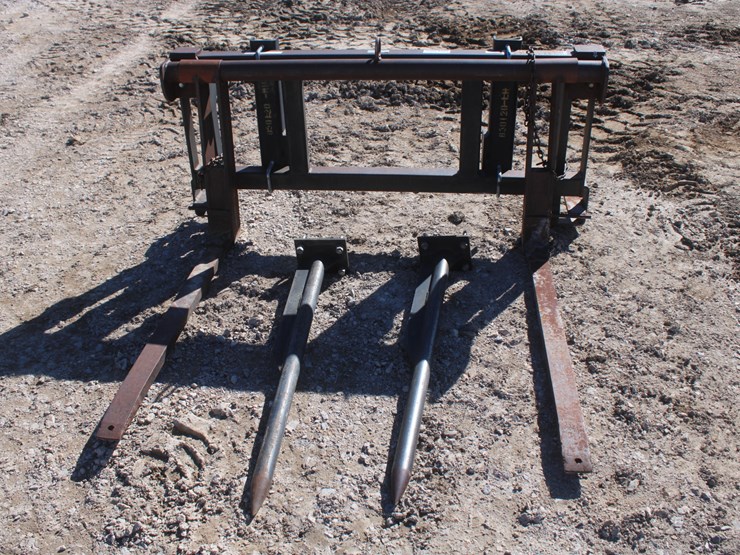 #2070-•-uro-or-bidirectional-mount-pallet-forks-image-4