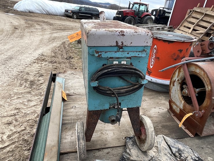 #7261-•-dairy-vac-with-booster-power-image-5