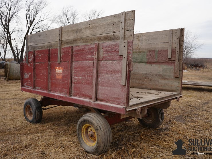walsh-mfg-barge-box-w/hoist-image-7