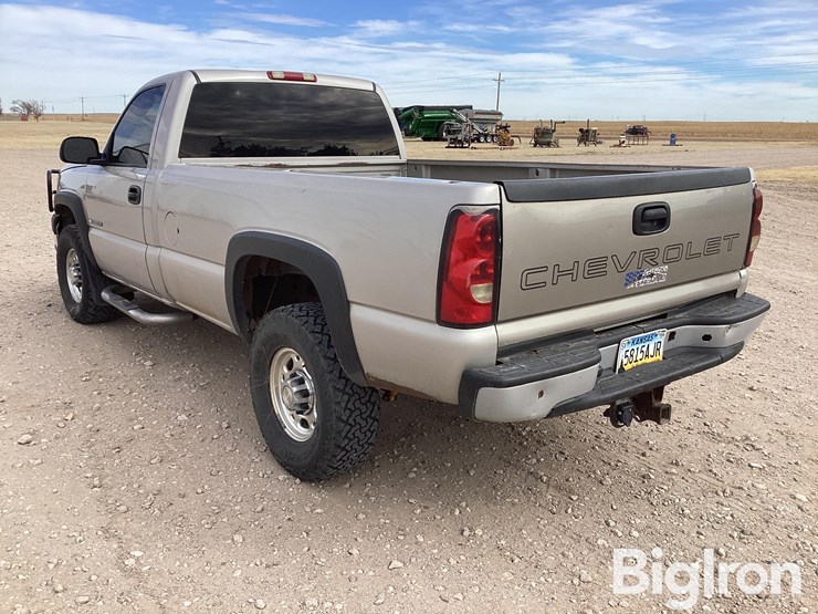 2005-chevrolet-silverado-2500-image-7